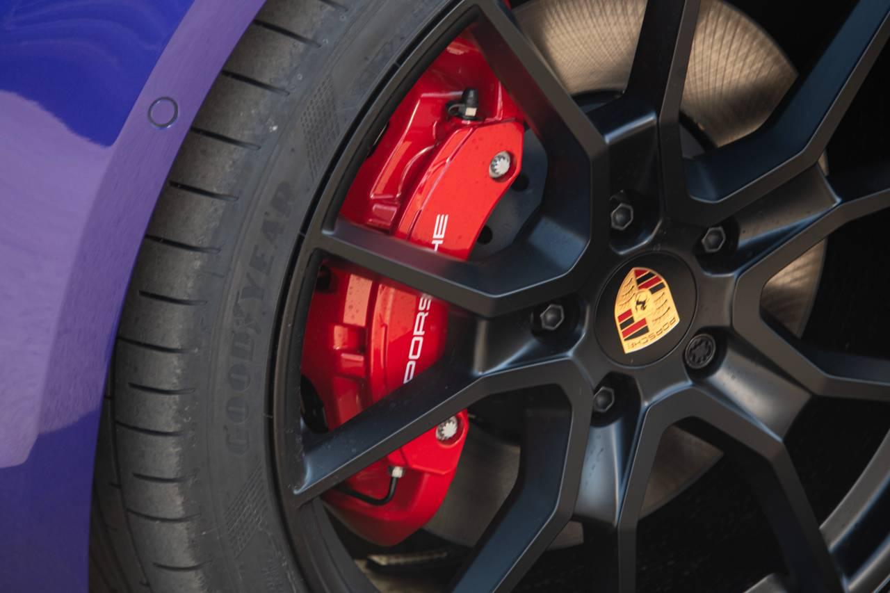 Used Porsche Taycan 2025 for sale - 76678366: Photo 11