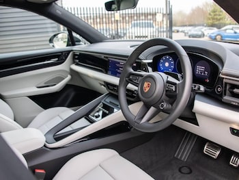 Used Porsche Macan 2026 for sale - 78482958: Photo