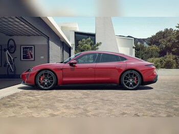 Used Porsche Taycan 2023 for sale - 77307283: Photo