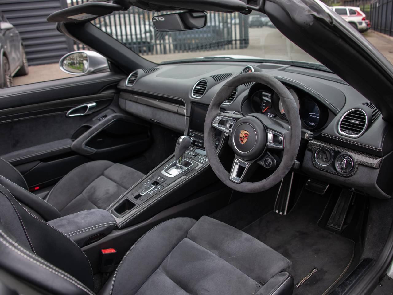 Used Porsche Boxster 2019 for sale - 78190228: Photo 4