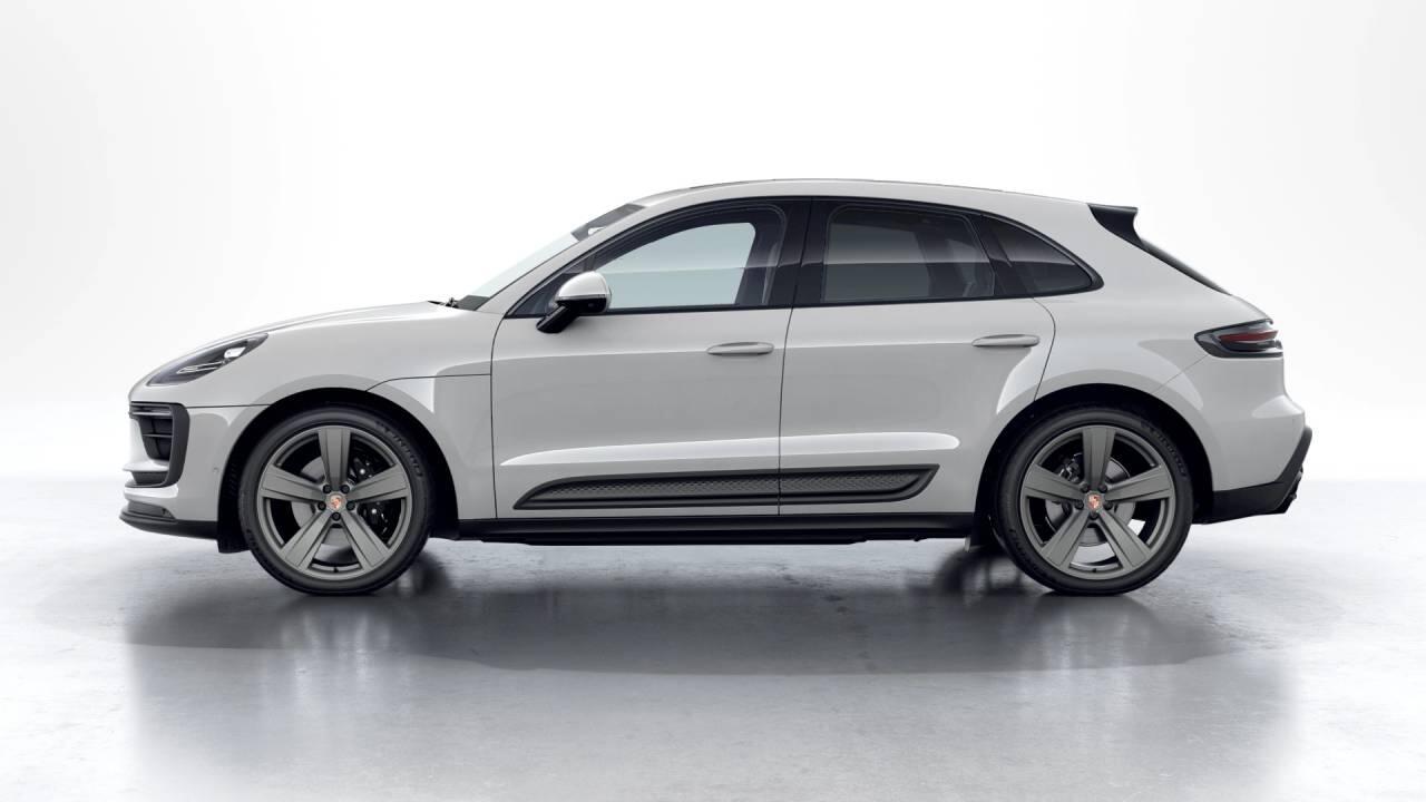 Used Porsche Macan 2022 for sale - 78088808: Photo 2