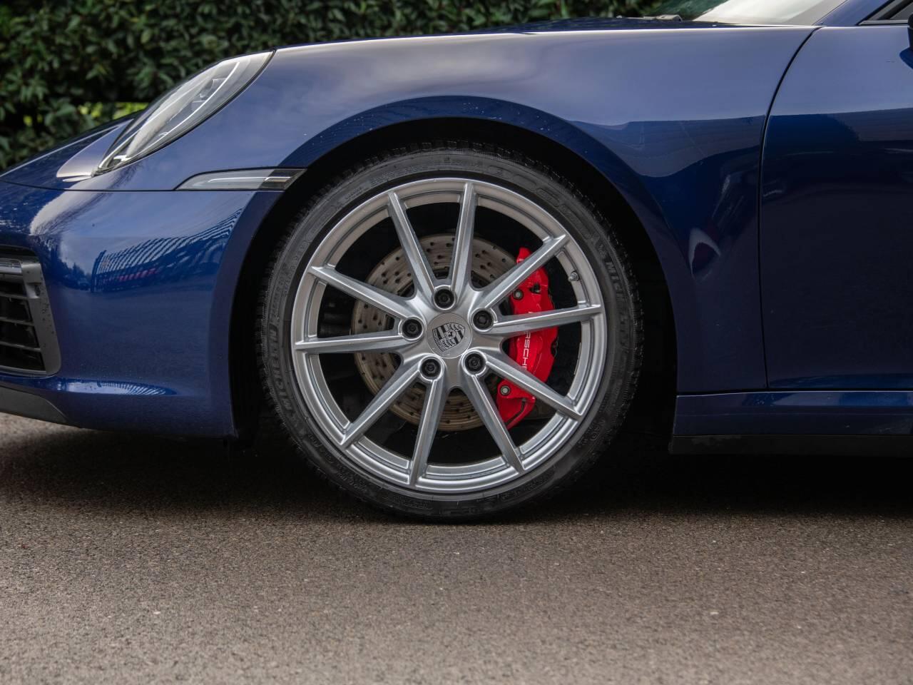 Used Porsche 911 2020 for sale - 77032493: Photo 12