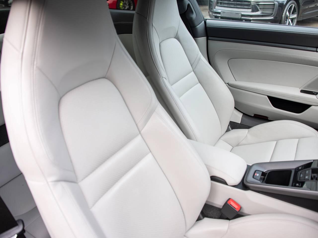 Used Porsche 911 2020 for sale - 77032493: Photo 5