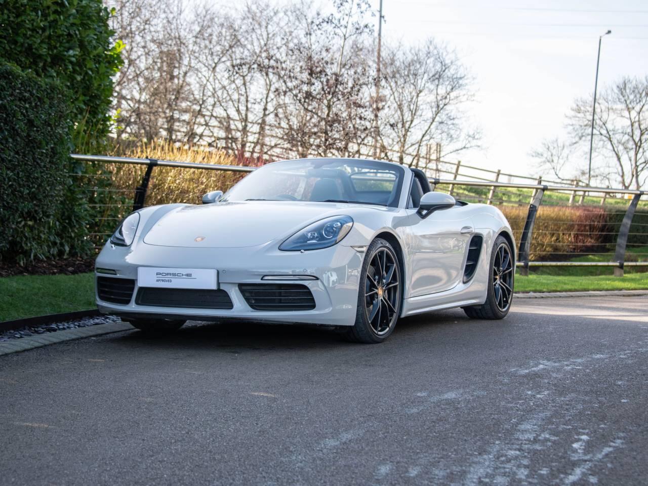 Used Porsche Boxster 2018 for sale - 77415461: Photo 12