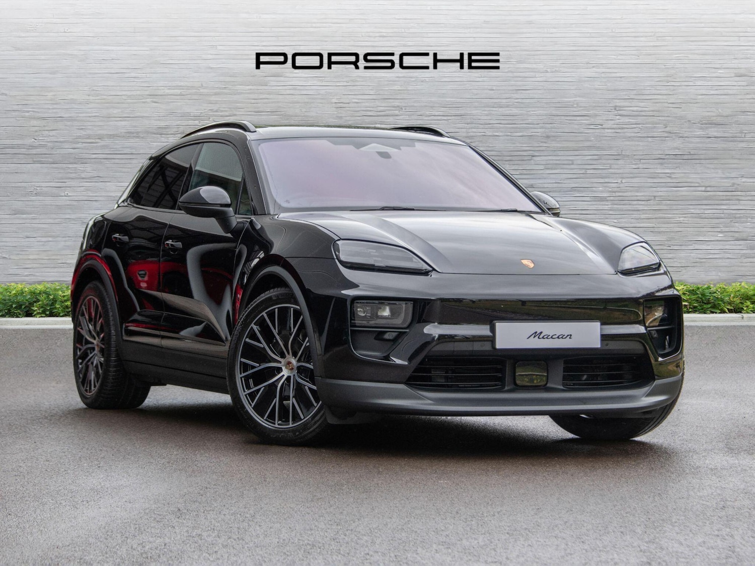 Used Porsche Macan 2025 for sale - 76679887: Photo 1