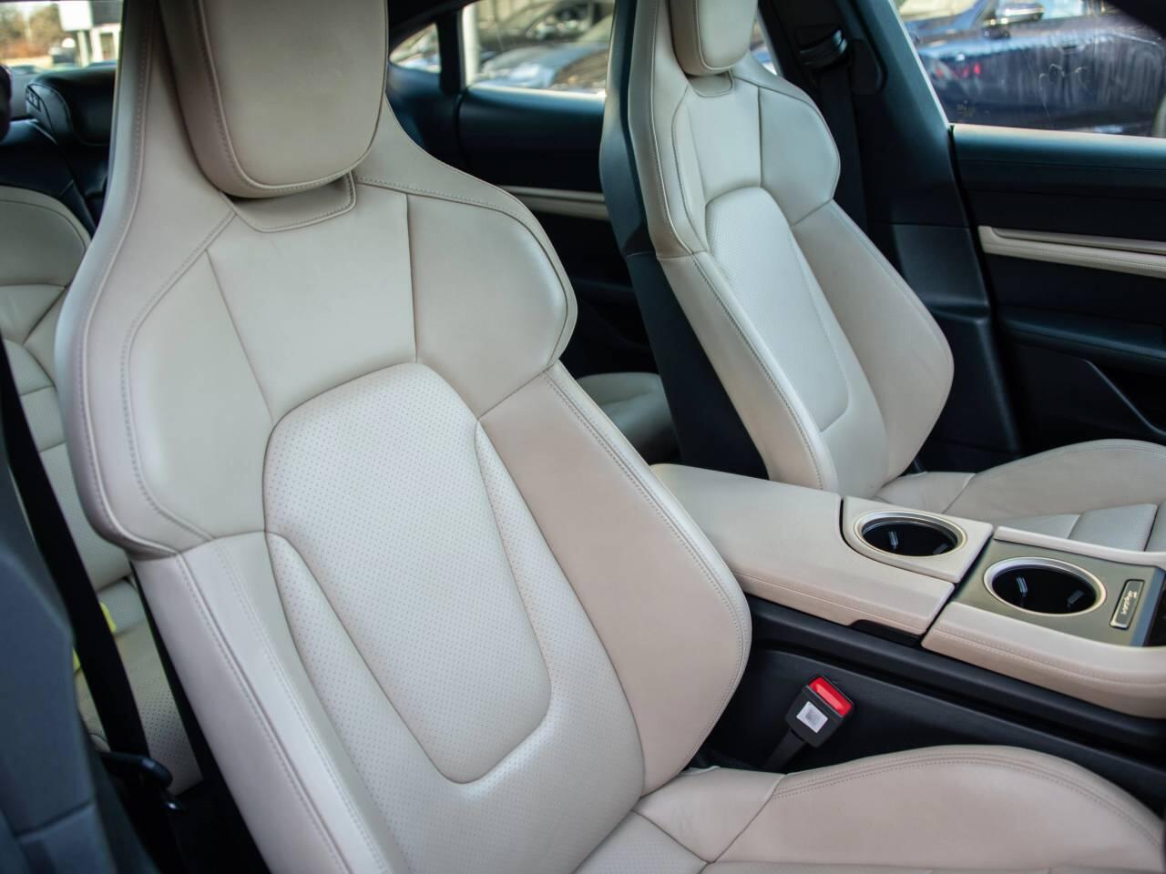 Used Porsche Taycan 2020 for sale - 76914676: Photo 5