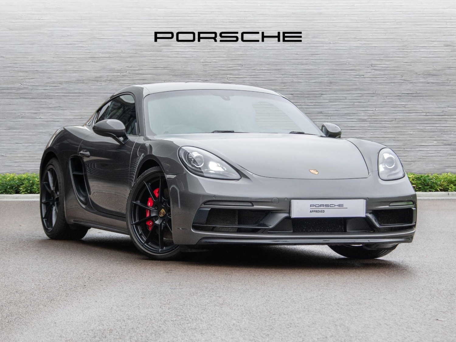 Used Porsche Cayman 2021 for sale - 76841802: Photo 1