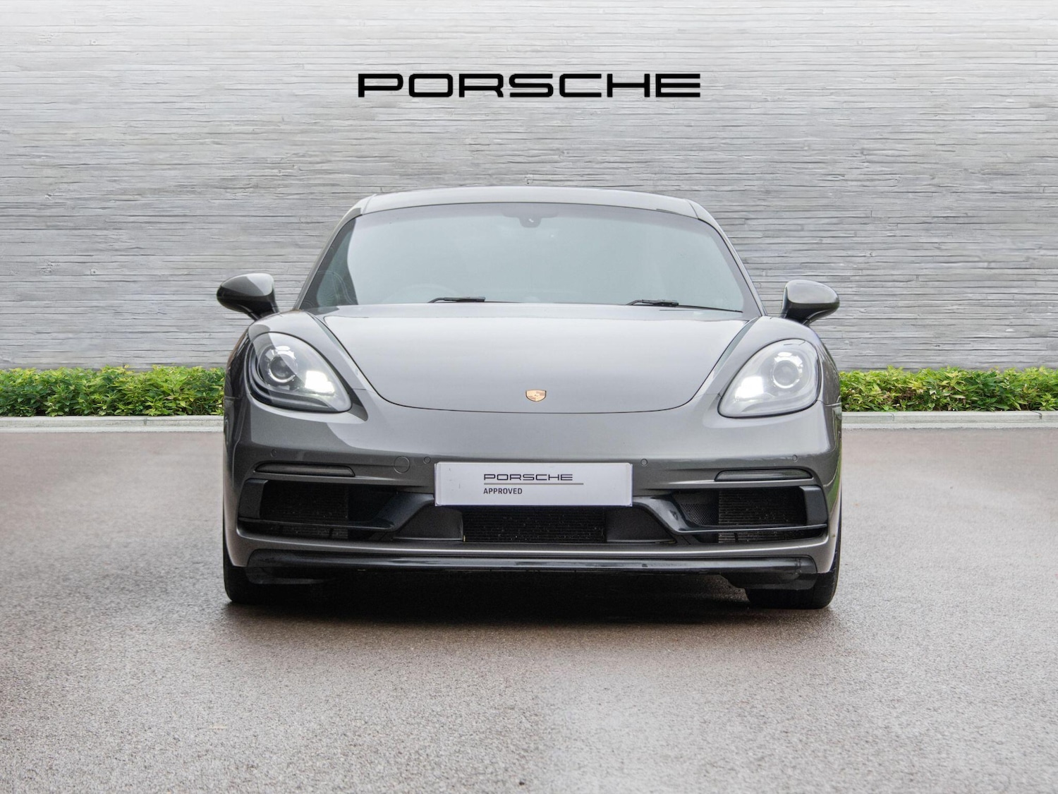Used Porsche Cayman 2021 for sale - 76841802: Photo 4