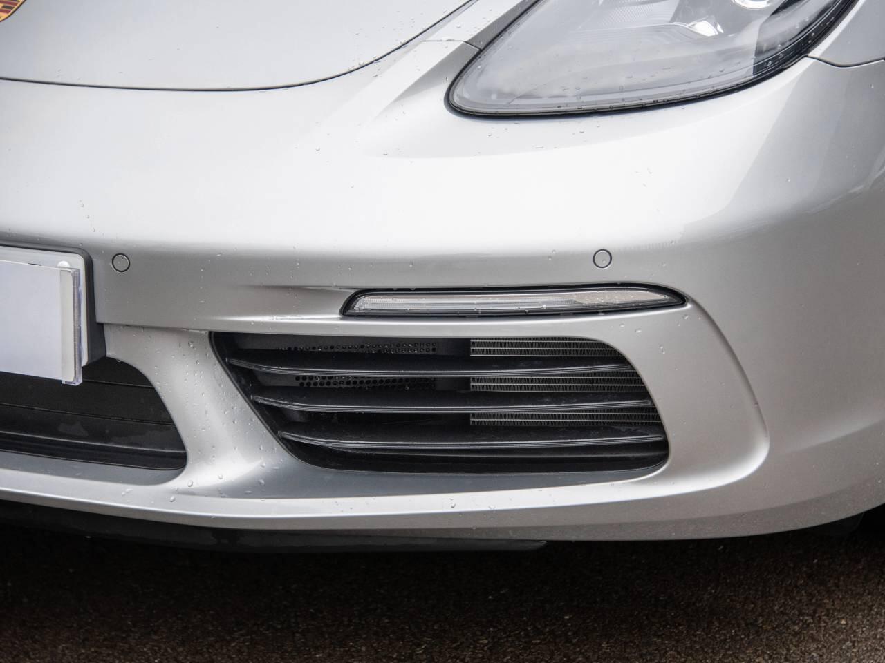Used Porsche Cayman 2024 for sale - 77627267: Photo 11