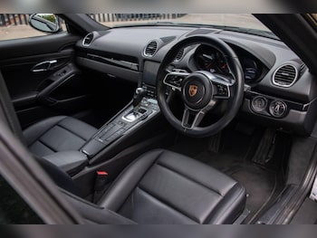 Used Porsche Cayman 2022 for sale - 76248647: Photo 4