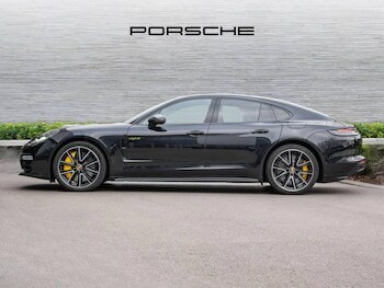 Used Porsche Panamera 2024 for sale - 76677312: Photo