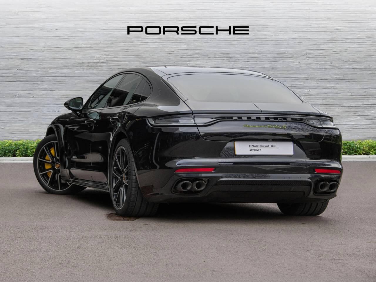 Used Porsche Panamera 2024 for sale - 76677312: Photo 3