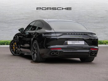 Used Porsche Panamera 2024 for sale - 76677312: Photo