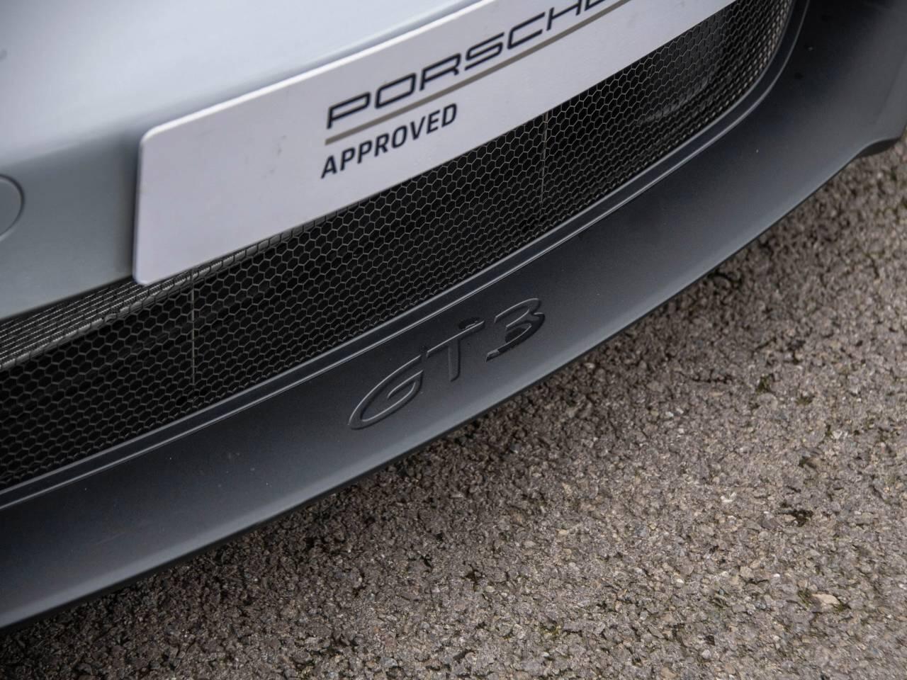 Used Porsche 911 2025 for sale - 77401275: Photo 11