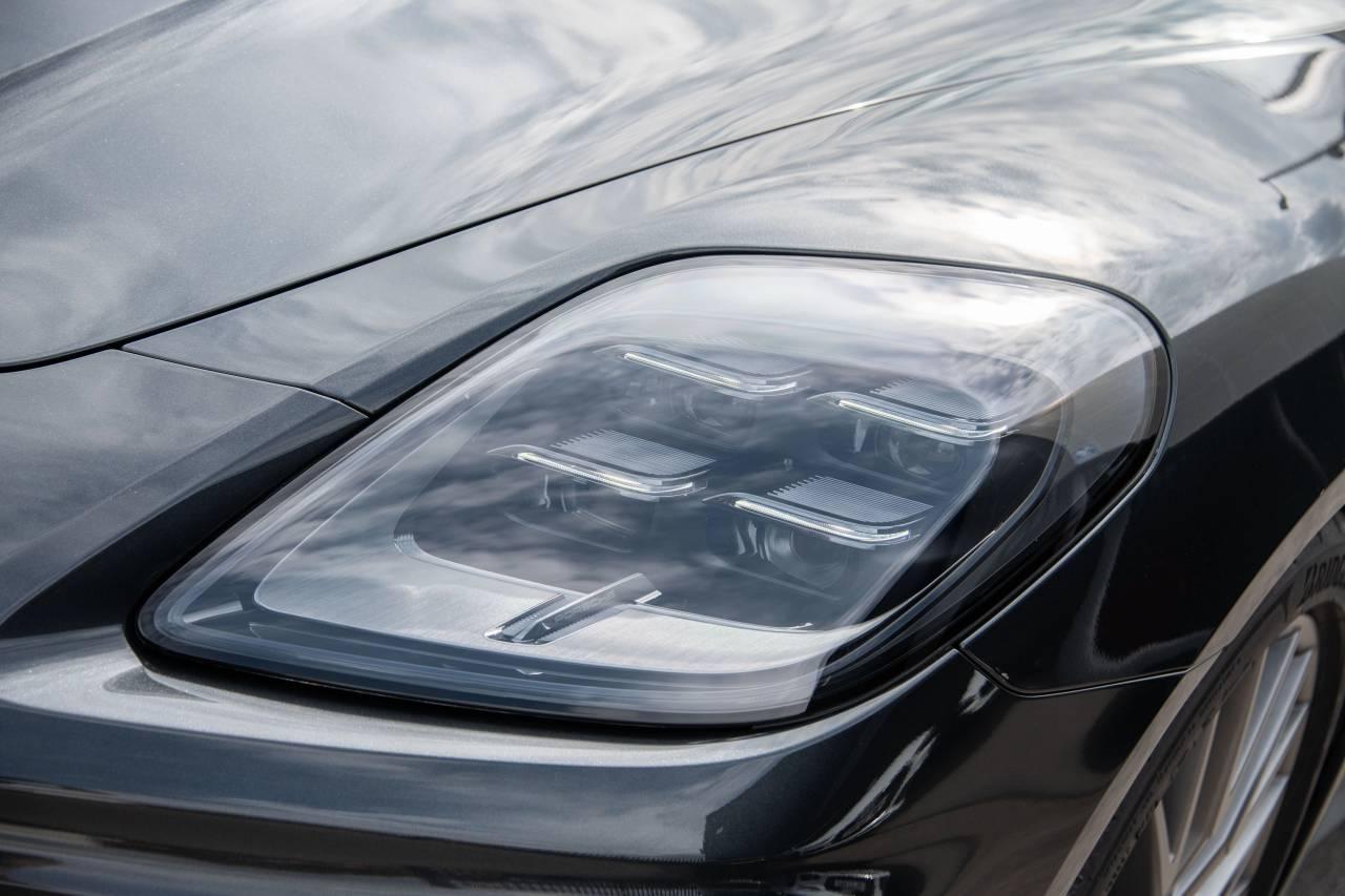 Used Porsche Panamera 2025 for sale - 76678156: Photo 11