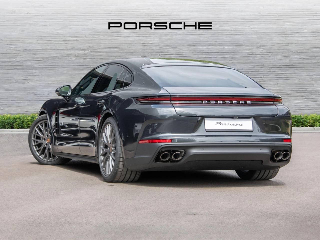 Used Porsche Panamera 2025 for sale - 76678156: Photo 3