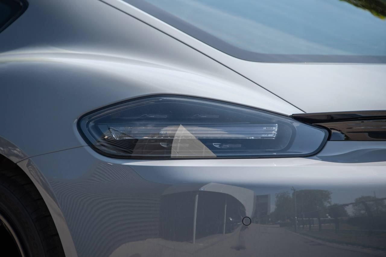 Used Porsche Cayman 2025 for sale - 76679258: Photo 9