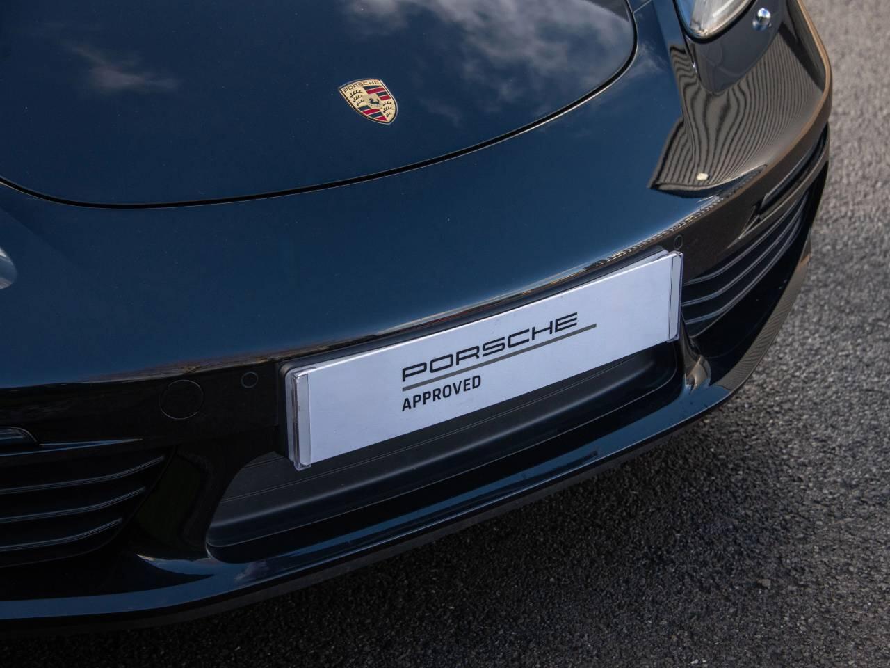 Used Porsche Cayman 2019 for sale - 77673380: Photo 12