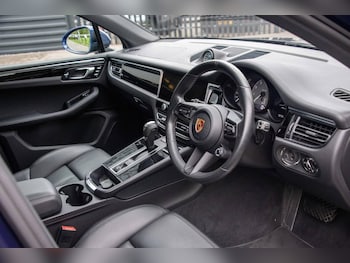 Used Porsche Macan 2022 for sale - 76285572: Photo 4