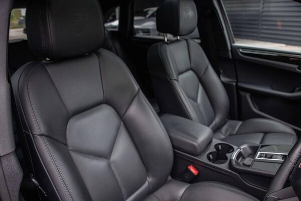 Used Porsche Macan 2022 for sale - 76285572: Photo 5