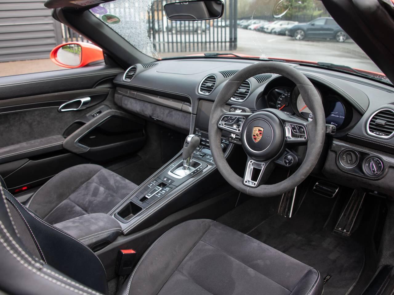 Used Porsche Boxster 2018 for sale - 77543768: Photo 4