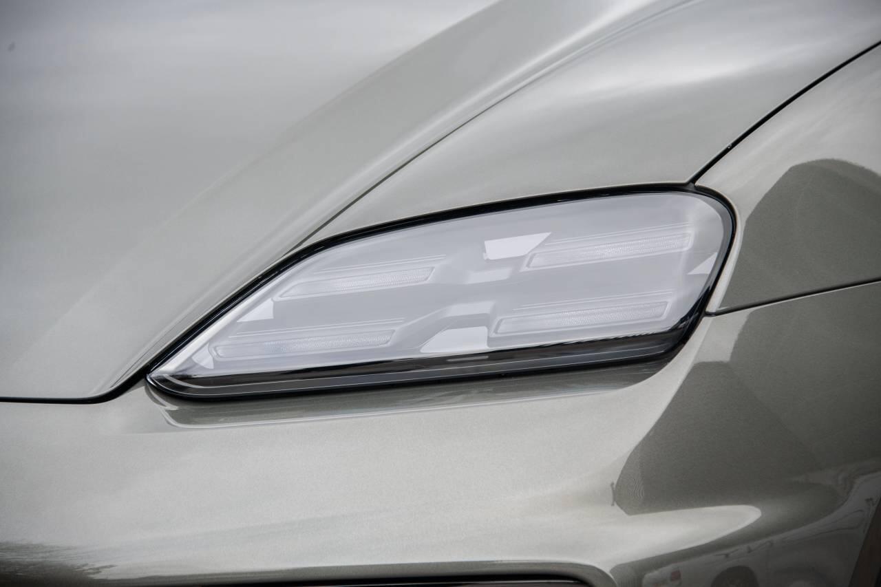 Used Porsche Macan 2025 for sale - 76692552: Photo 8