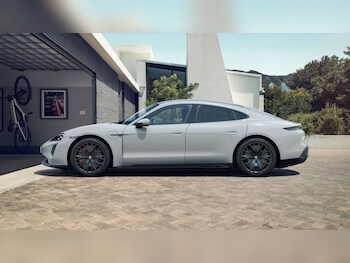 Used Porsche Taycan 2023 for sale - 76914675: Photo