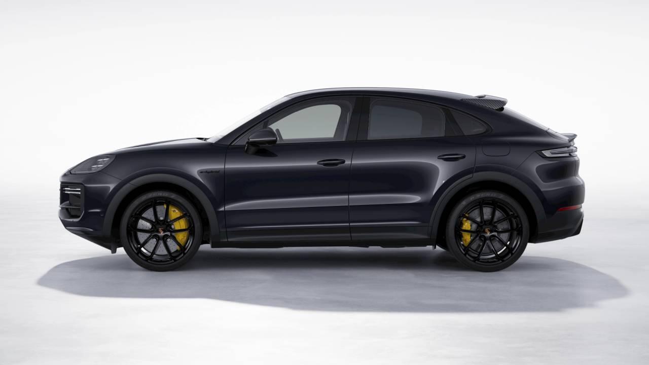 Used Porsche Cayenne 2024 for sale - 77560689: Photo 2