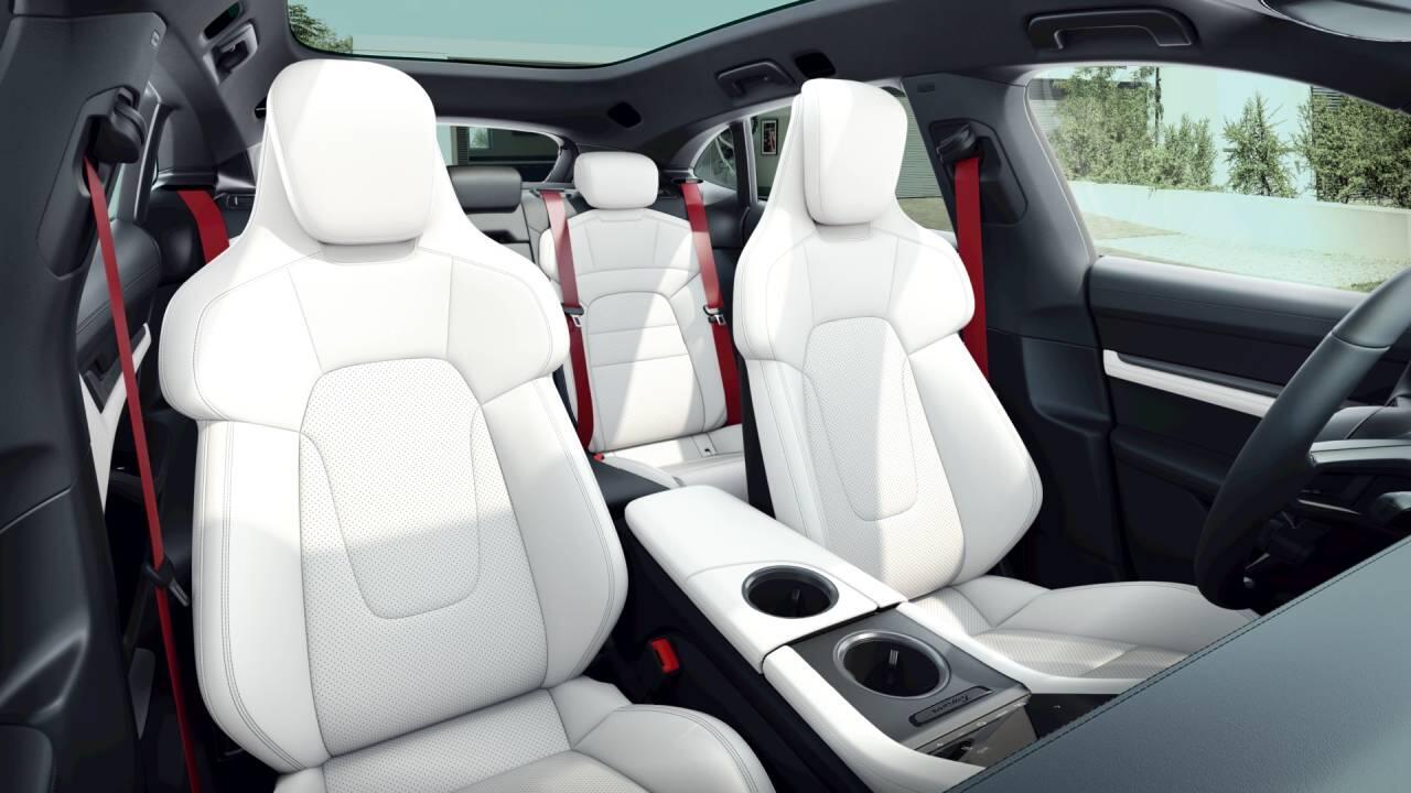 Used Porsche Taycan 2022 for sale - 77457679: Photo 6