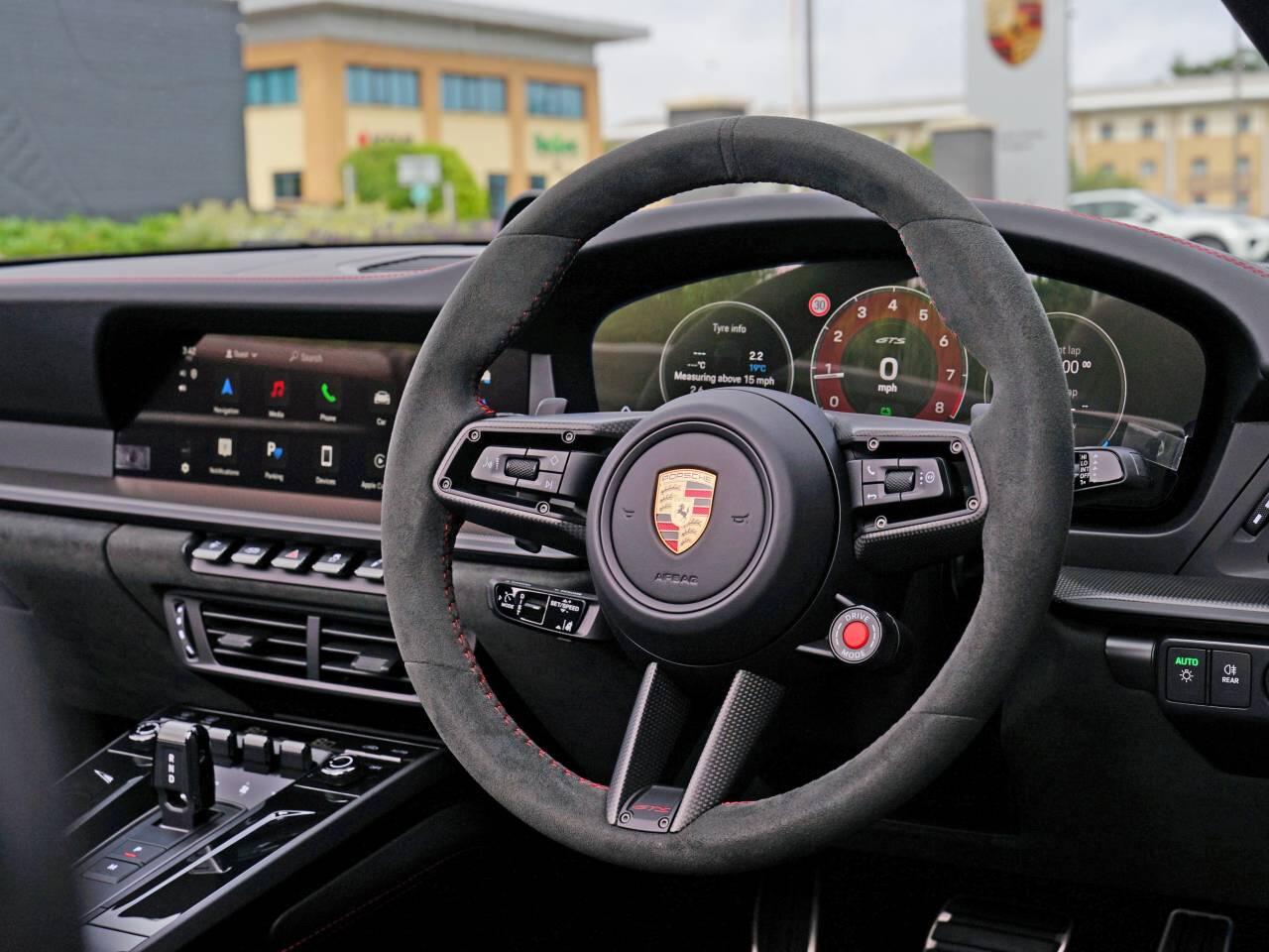 Used Porsche 911 2025 for sale - 76692547: Photo 9