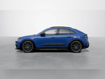 Used Porsche Macan 2026 for sale - 77360357: Photo