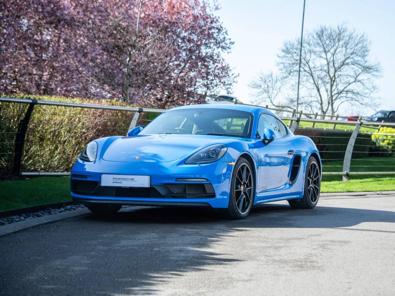 Used Porsche Cayman 2023 for sale - 77916051: Photo 12