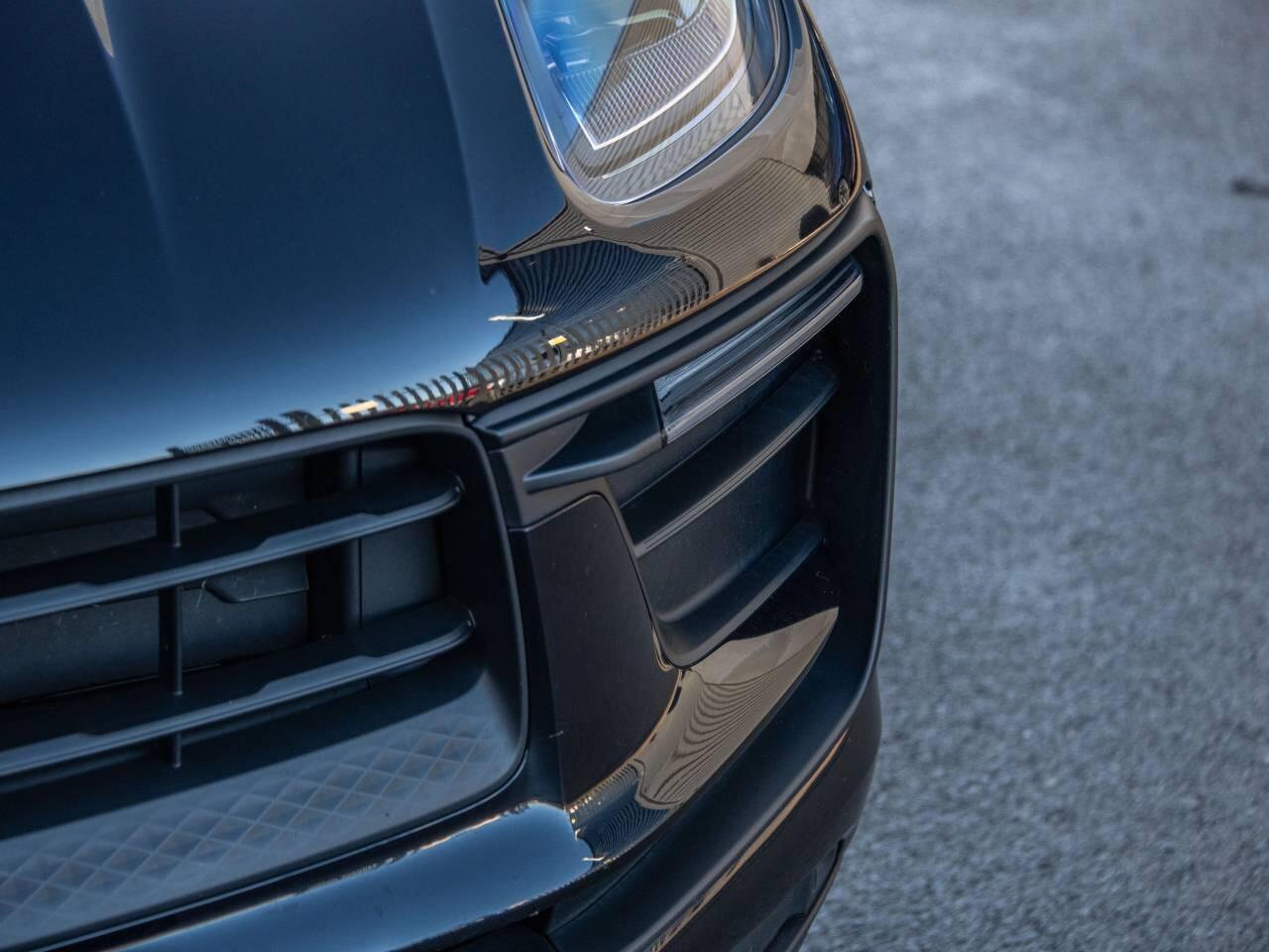 Used Porsche Macan 2023 for sale - 76999111: Photo 10