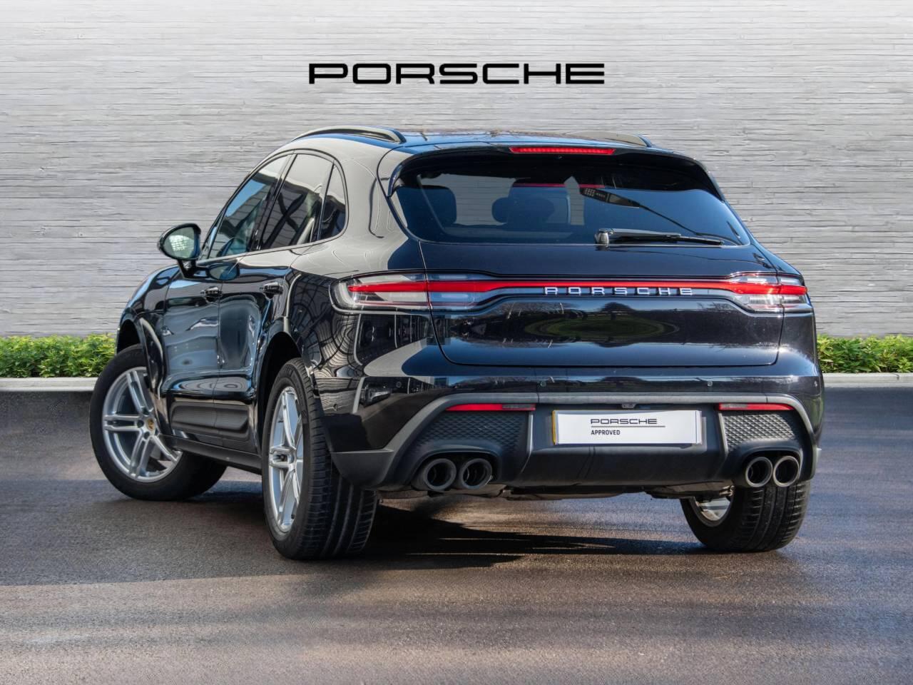 Used Porsche Macan 2023 for sale - 76999111: Photo 3
