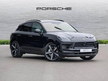 Used Porsche Macan 2023 for sale - 77401277: Photo