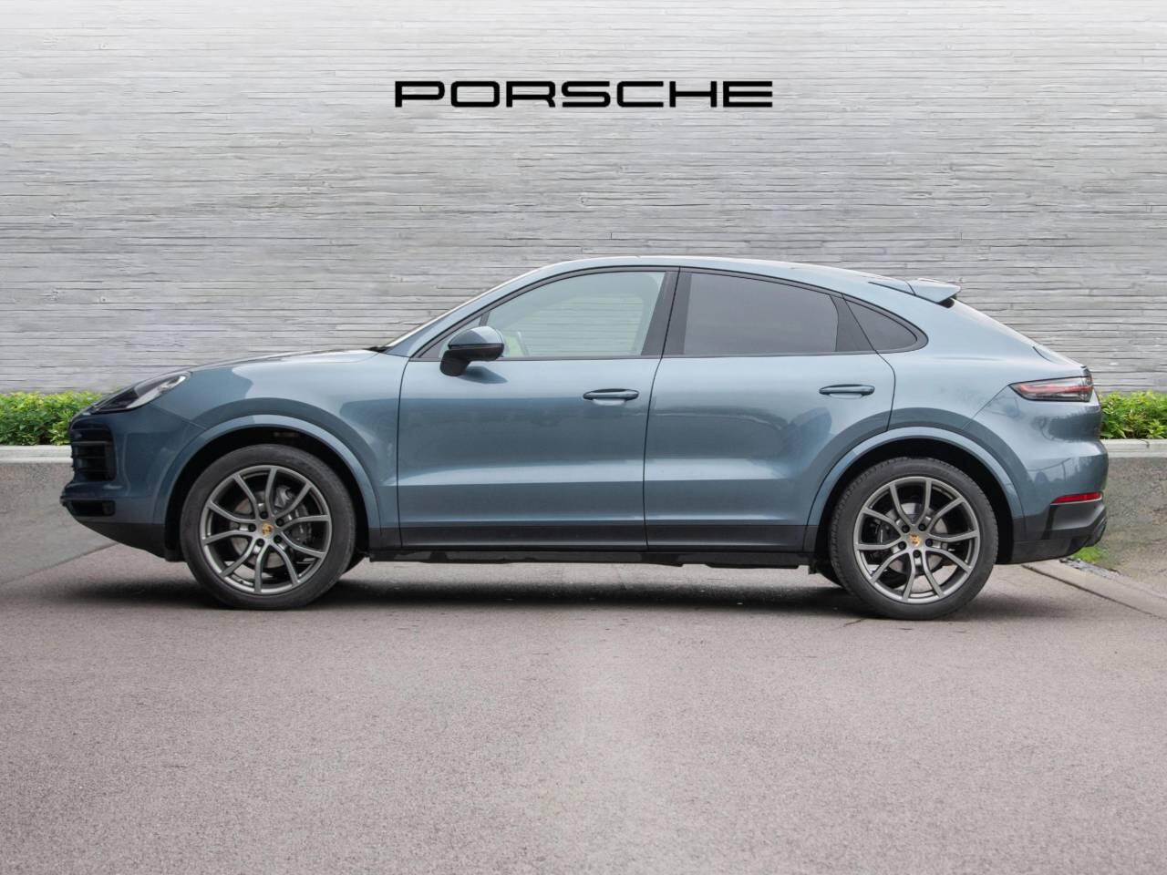 Used Porsche Cayenne 2020 for sale - 77415469: Photo 2