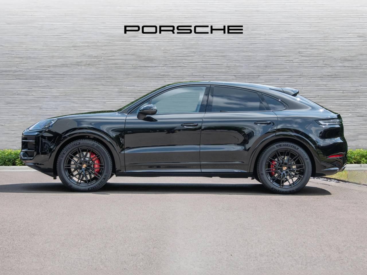 Used Porsche Cayenne 2025 for sale - 76679676: Photo 2