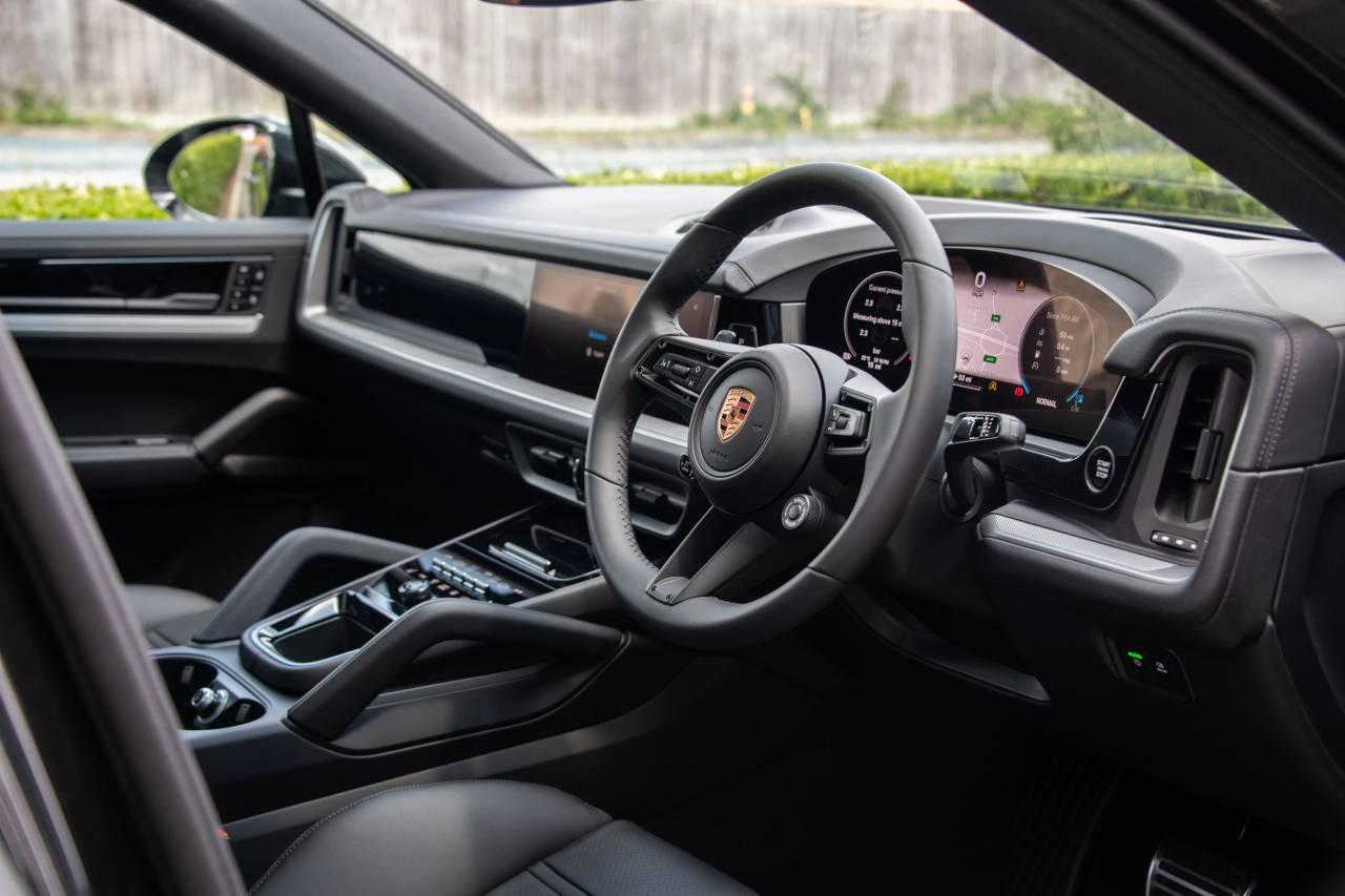 Used Porsche Cayenne 2025 for sale - 76679676: Photo 4
