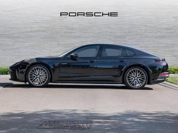 Used Porsche Panamera 2024 for sale - 76717056: Photo
