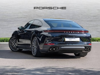 Used Porsche Panamera 2024 for sale - 76717056: Photo