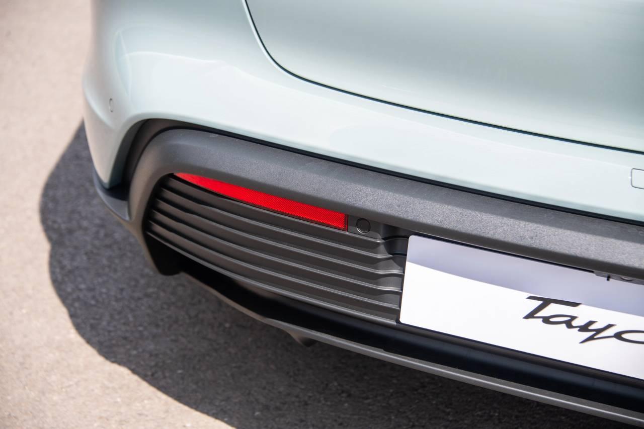 Used Porsche Taycan 2025 for sale - 76678521: Photo 8