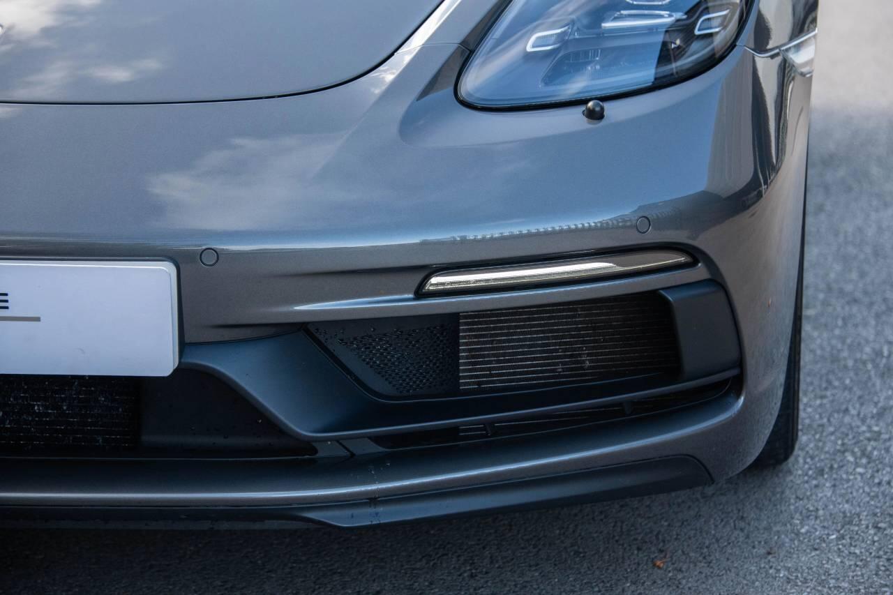 Used Porsche Boxster 2019 for sale - 76731387: Photo 11