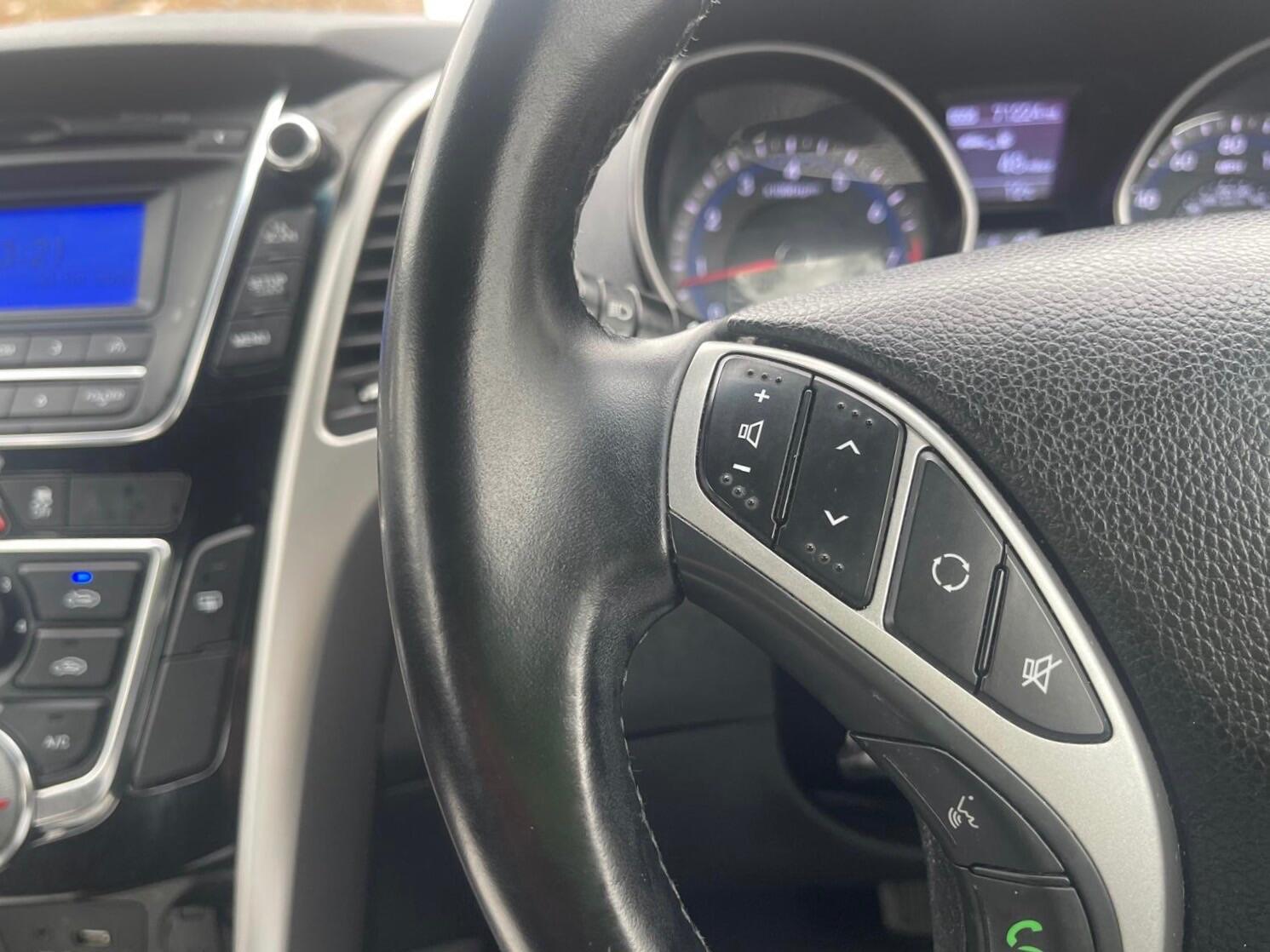 Used Hyundai i30 2015 for sale - 78184695: Photo 17