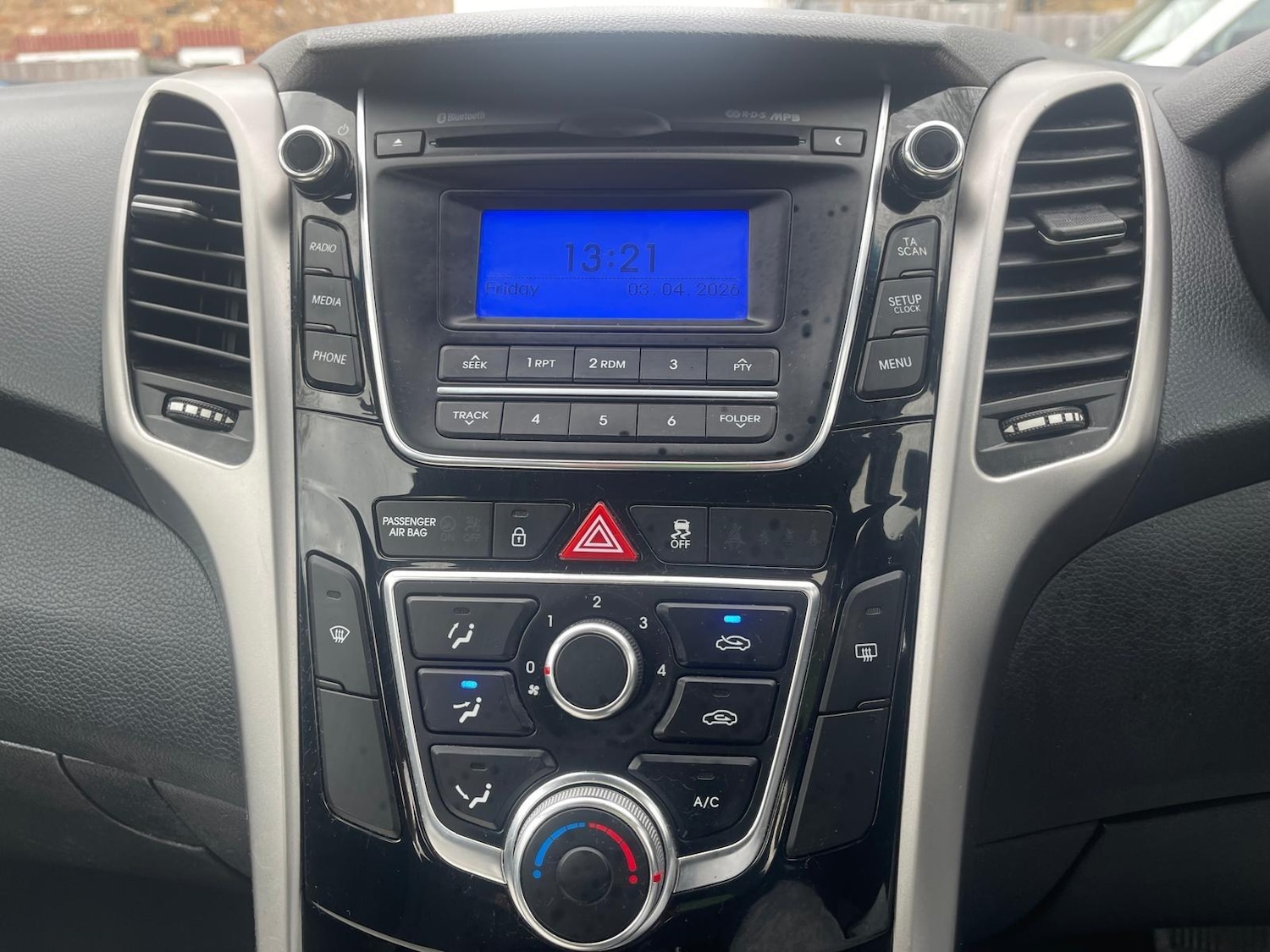 Used Hyundai i30 2015 for sale - 78184695: Photo 5