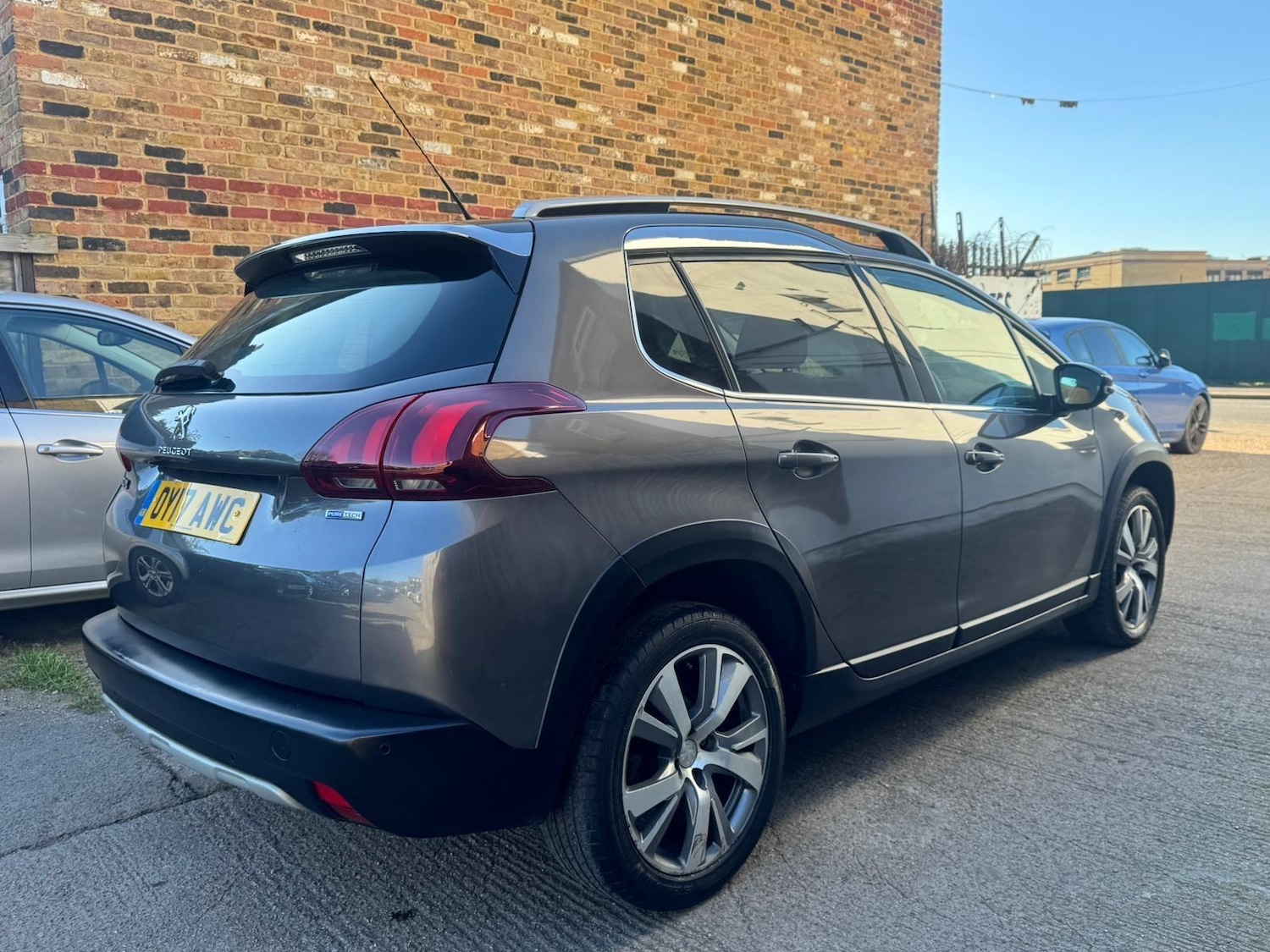 Used Peugeot 2008 2017 for sale - 78072569: Photo 12