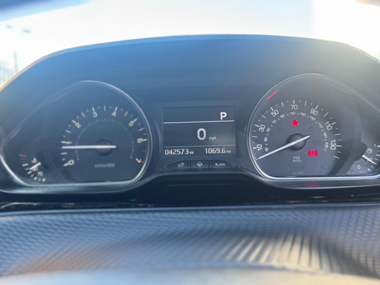 Used Peugeot 2008 2017 for sale - 78072569: Photo 26