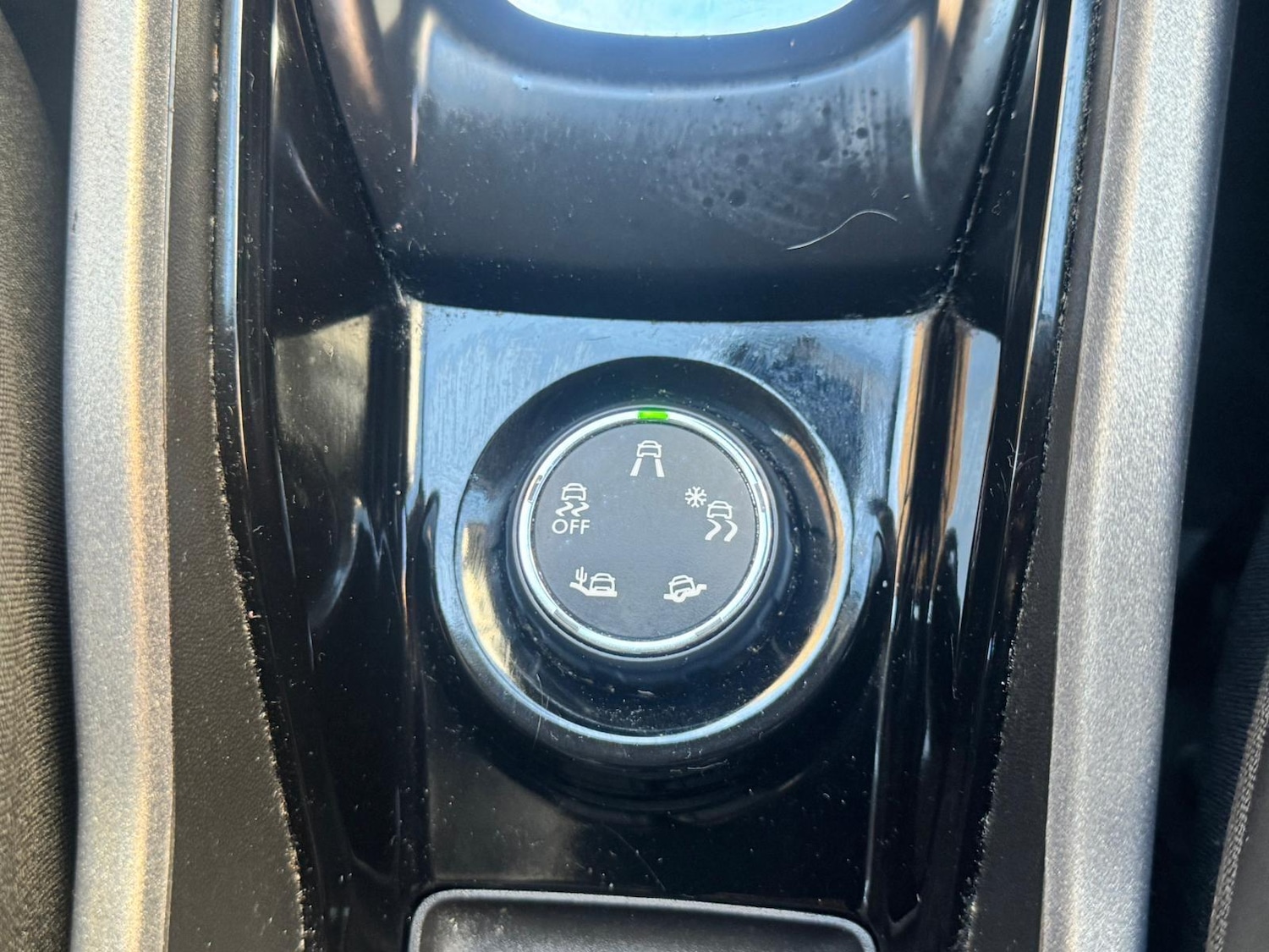 Used Peugeot 2008 2017 for sale - 78072569: Photo 33