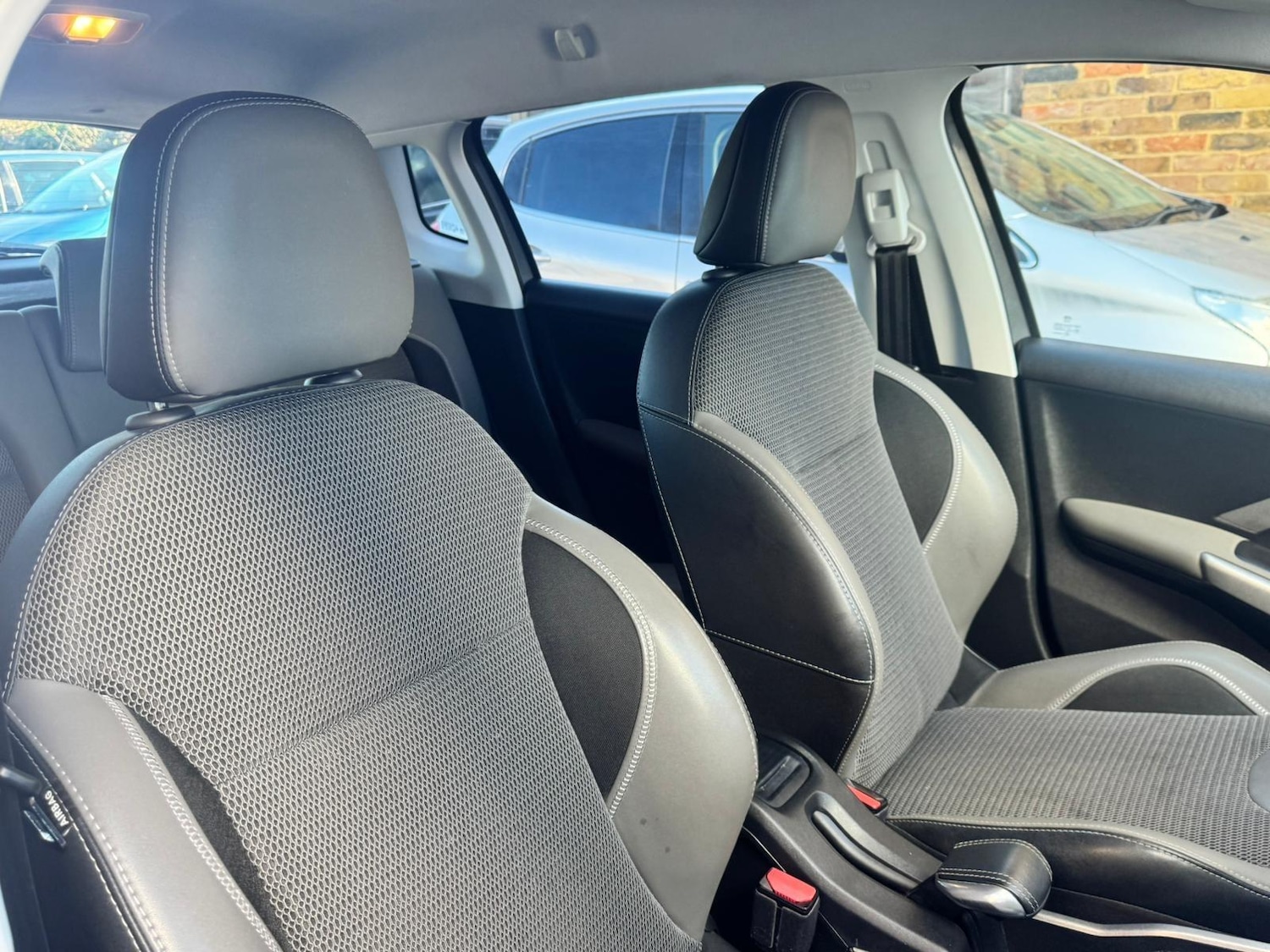 Used Peugeot 2008 2017 for sale - 78072569: Photo 36