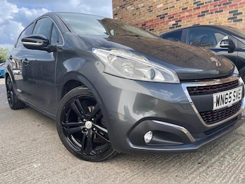 Used Peugeot 208 2015 for sale - 78275282: Photo