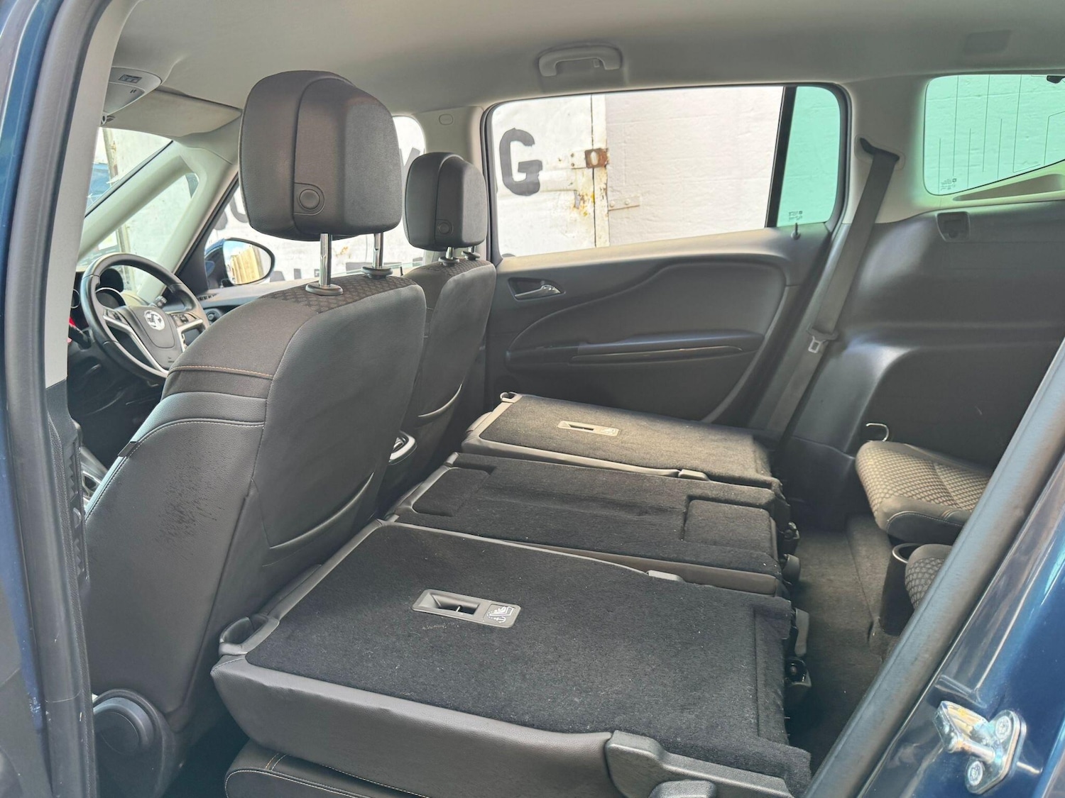 Used Vauxhall Zafira 2016 for sale - 78072538: Photo 15